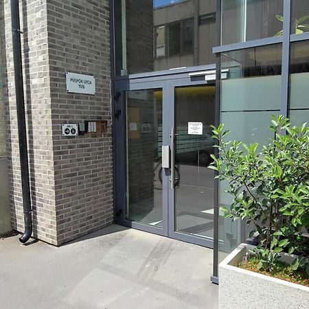 Cloe Apartman Szeged Buitenkant foto