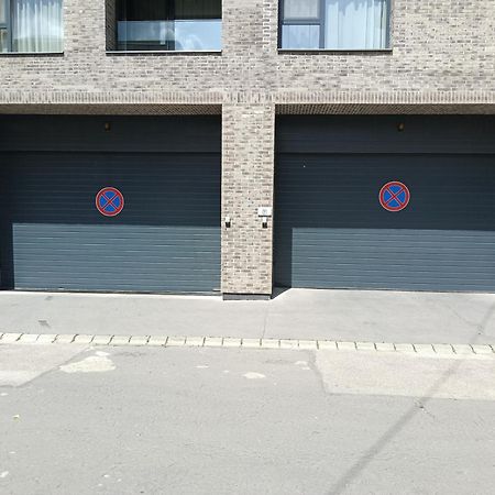 Cloe Apartman Szeged Buitenkant foto